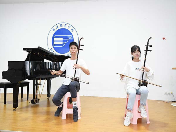 學(xué)生風(fēng)采